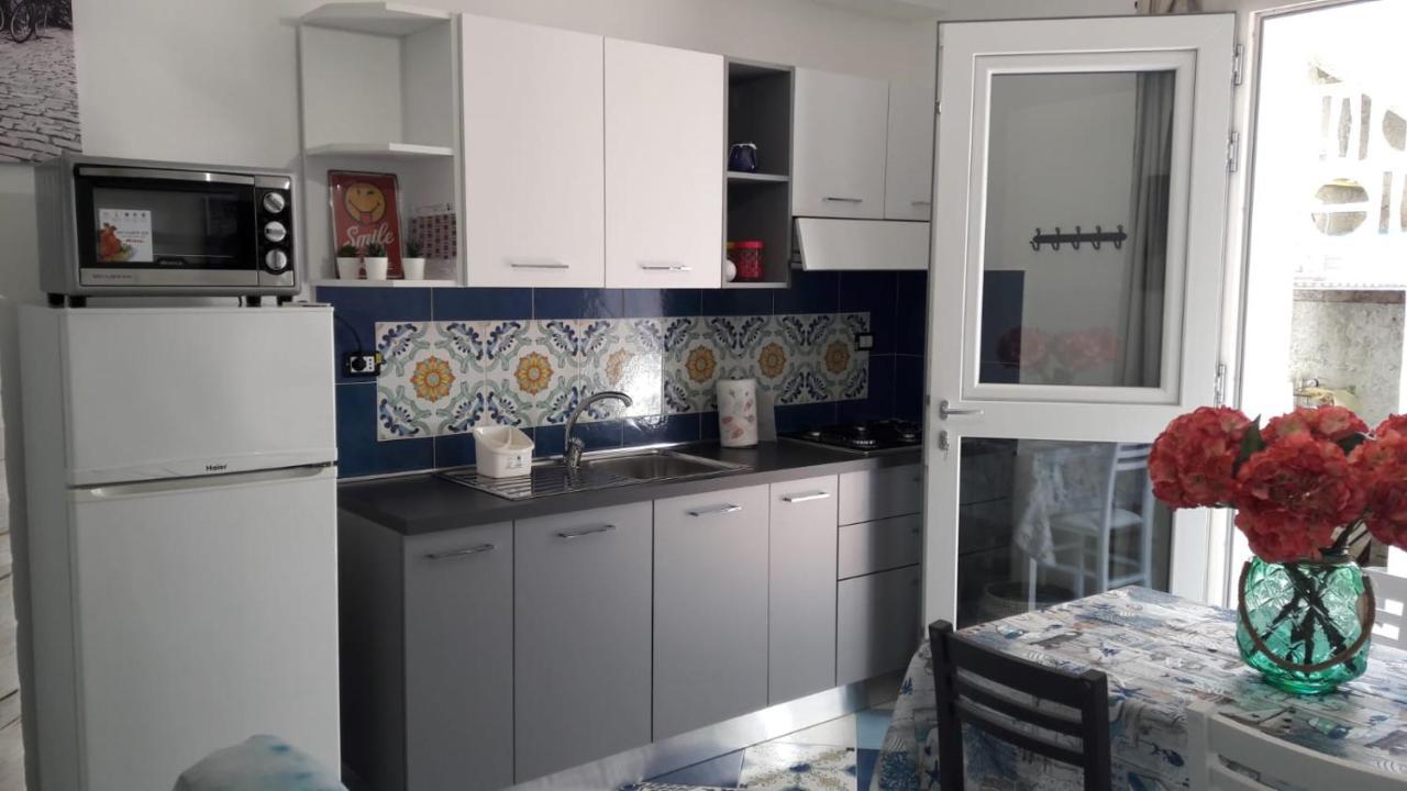 Monolocale Marizzola Apartment Cala Gonone Bagian luar foto