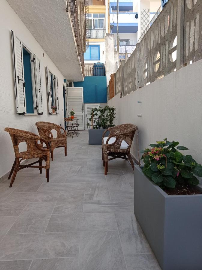 Monolocale Marizzola Apartment Cala Gonone Bagian luar foto