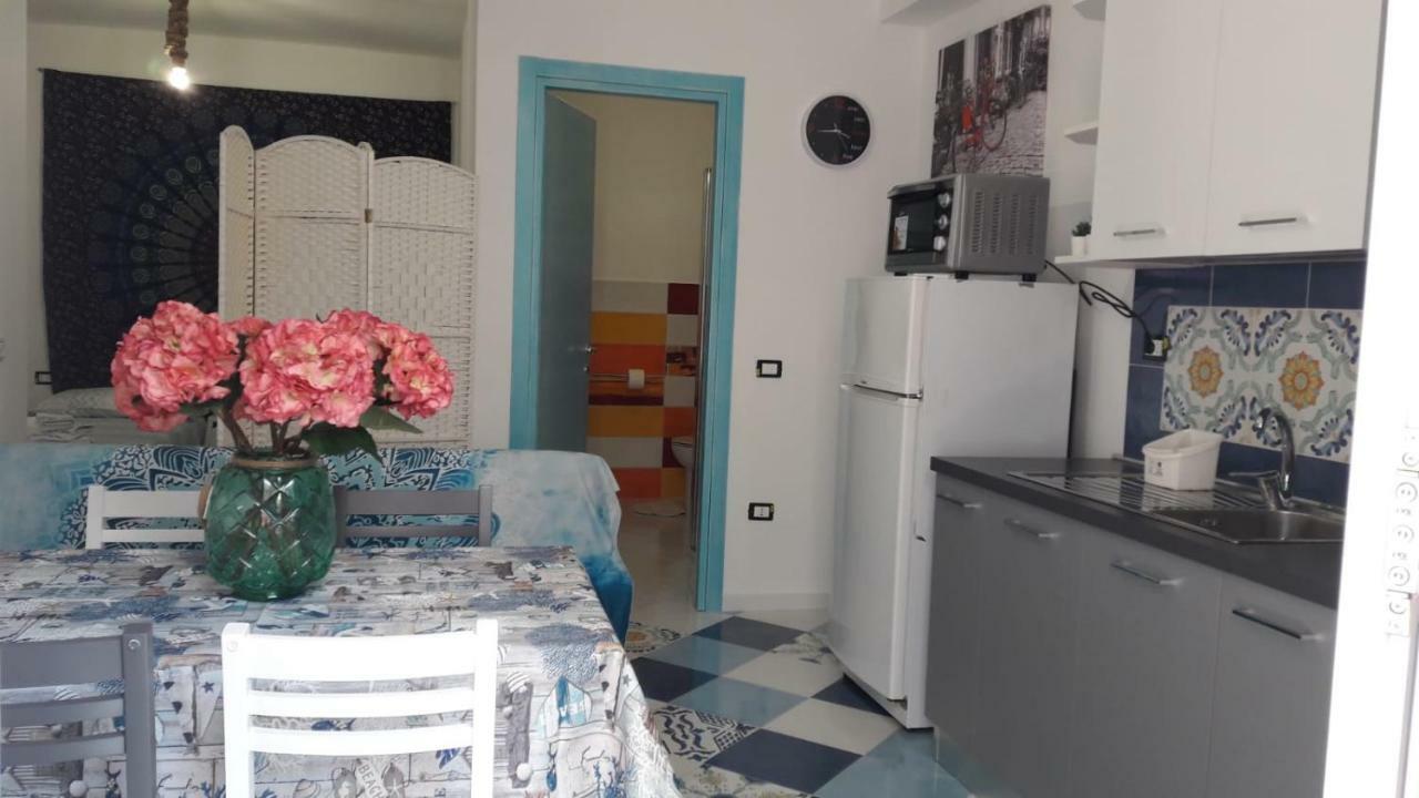 Monolocale Marizzola Apartment Cala Gonone Bagian luar foto