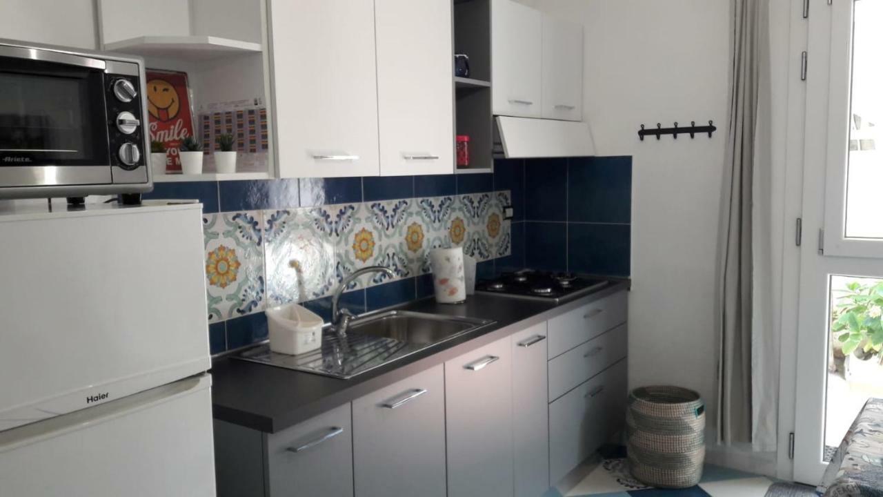 Monolocale Marizzola Apartment Cala Gonone Bagian luar foto